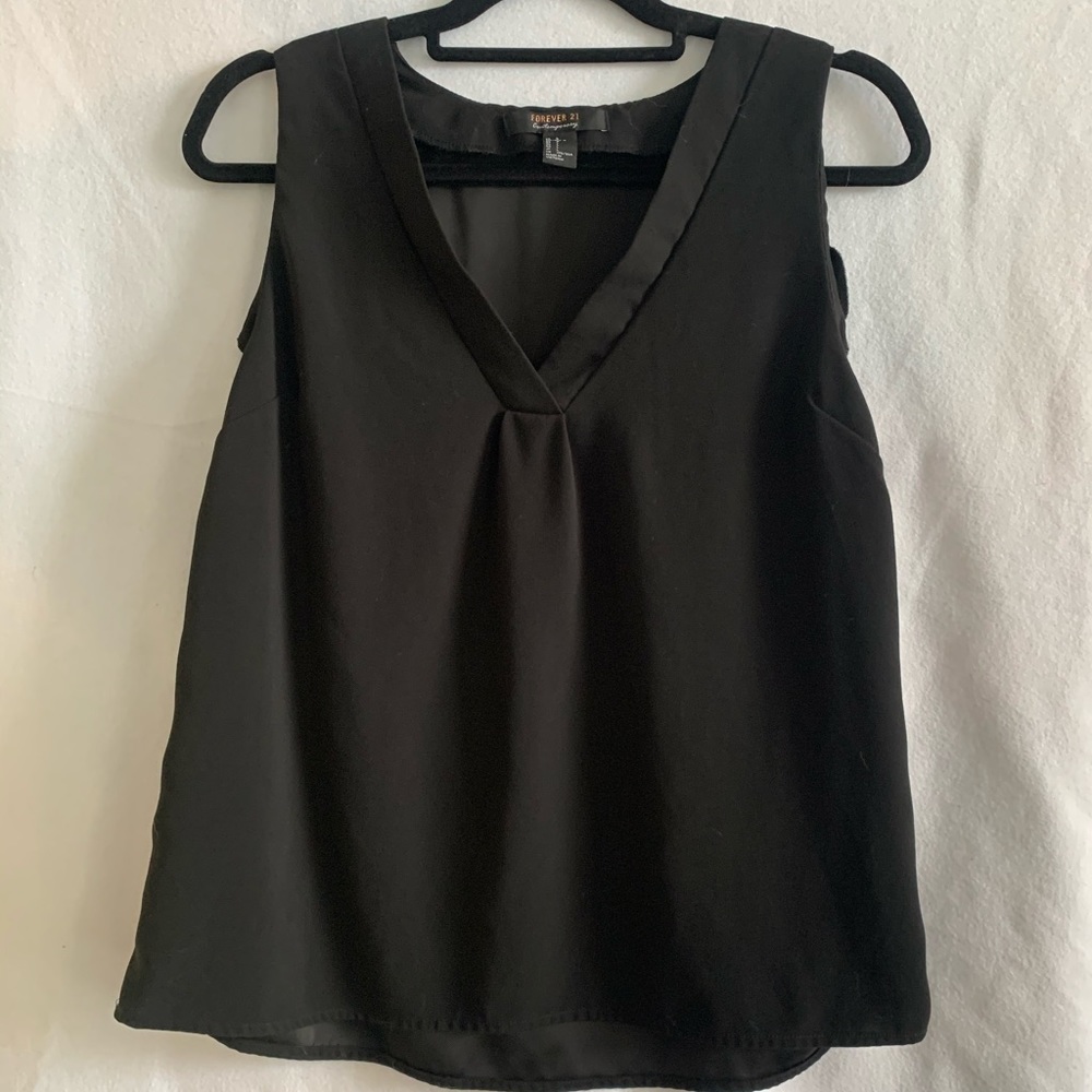 Black blouse/tank